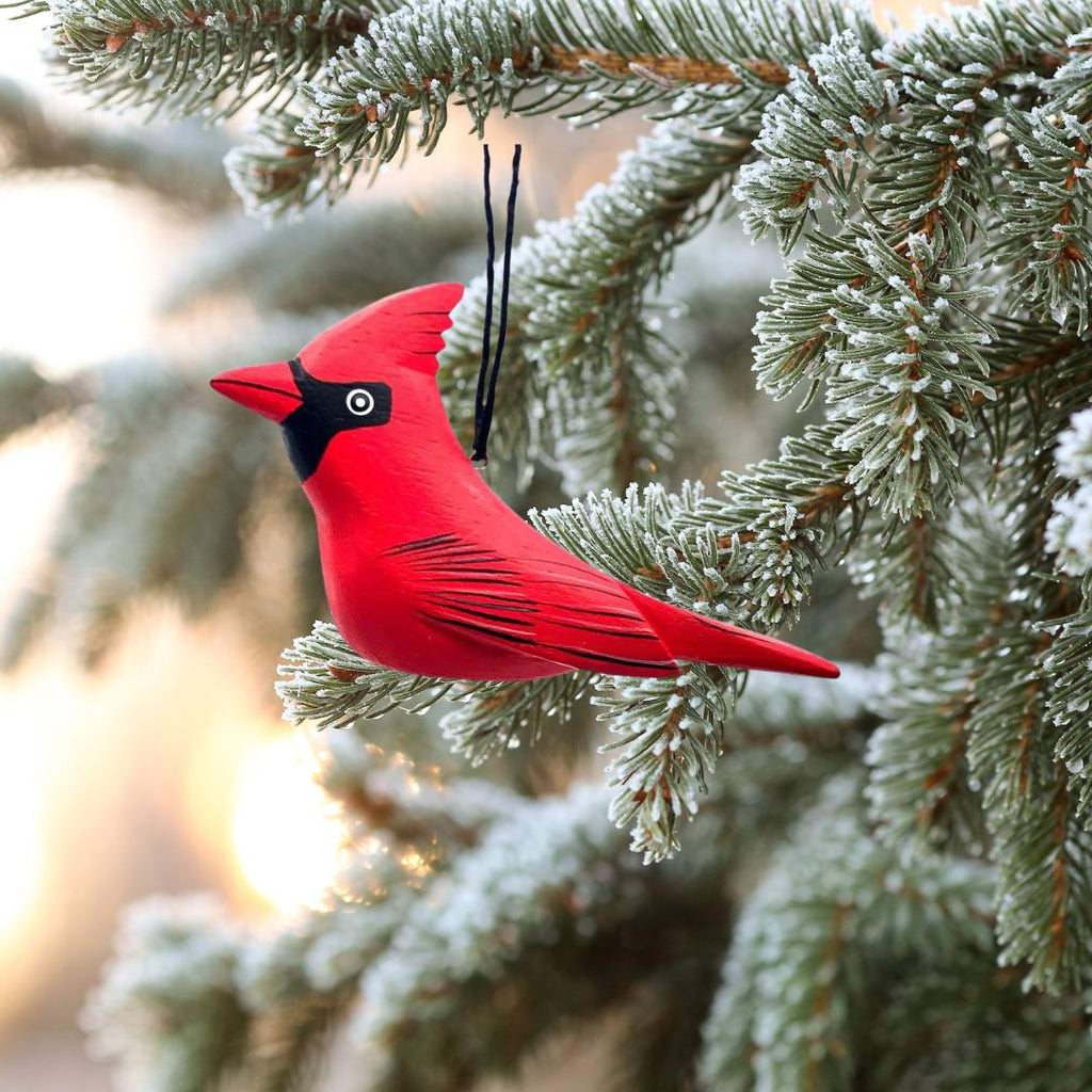 Festive and Meaningful: Cardinal Christmas Ornaments