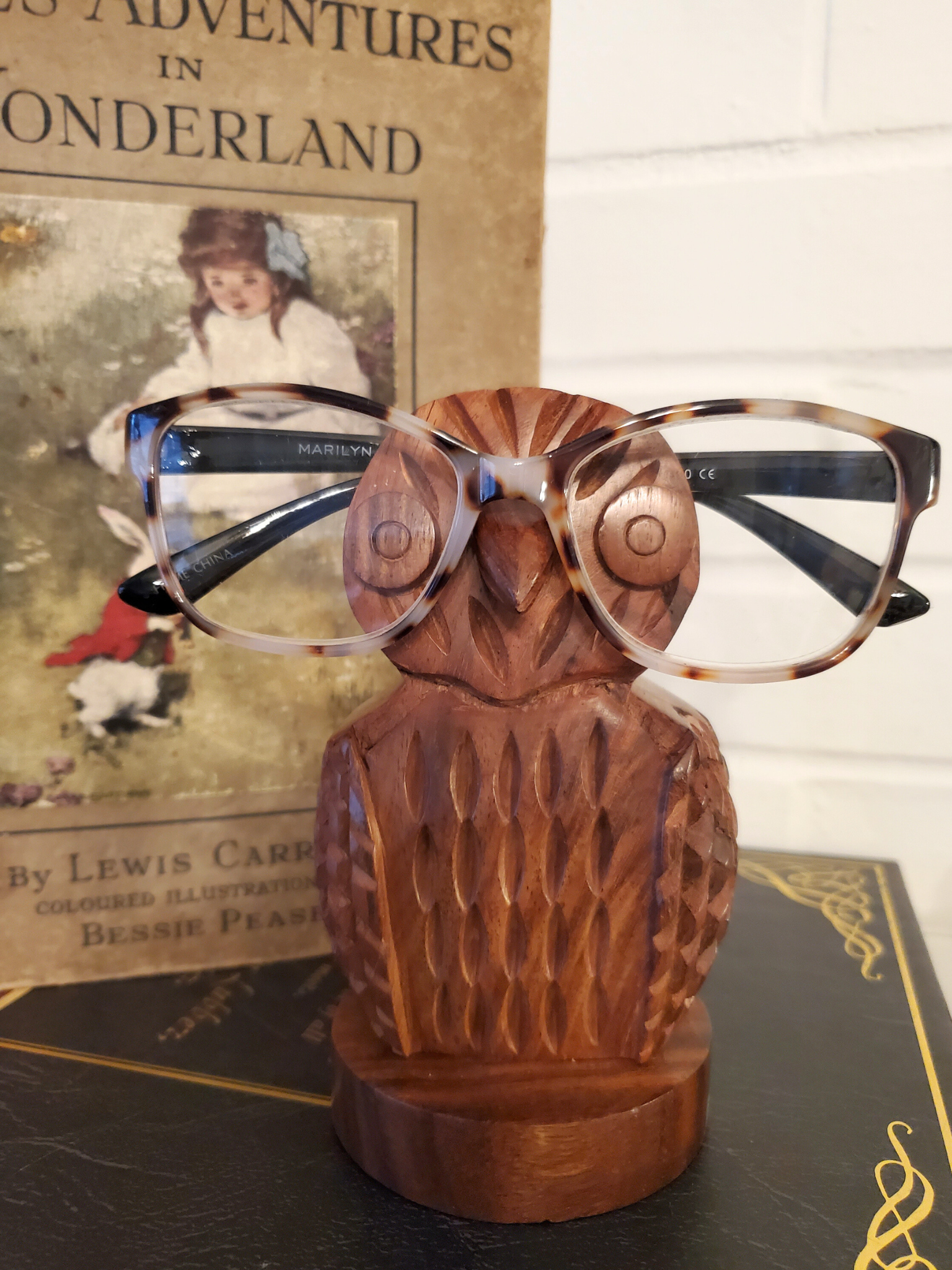 Eyeglass Holder Stand - Owl