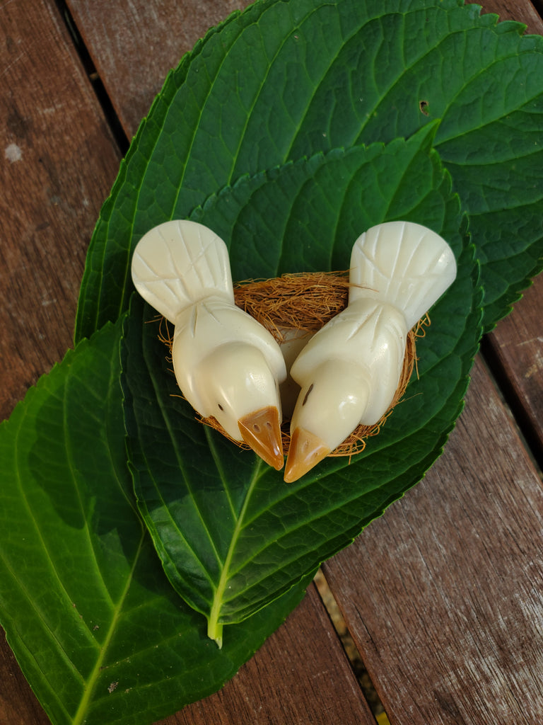 Nesting Doves Tagua Nut Figurine - Welljourn
