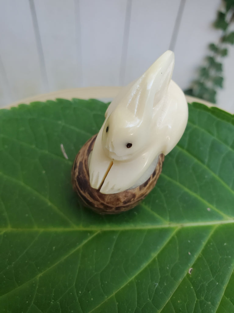 Rabbit Tagua Nut Figurine - Welljourn