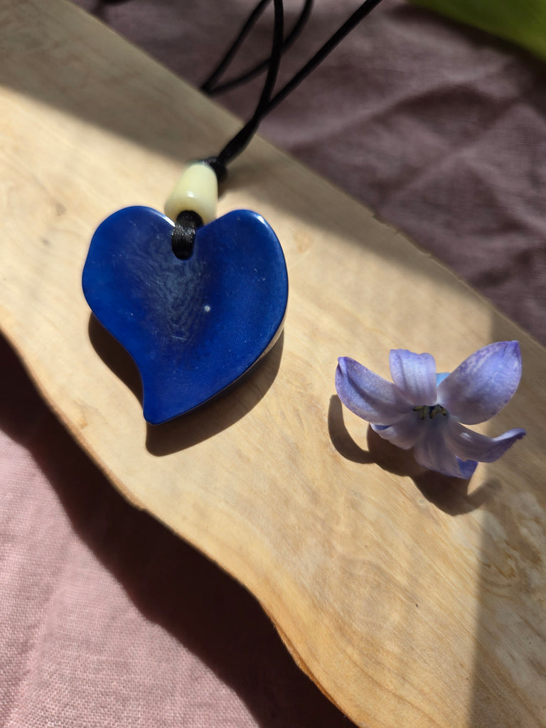 Tagua Nut Navy Blue Heart Pendant - Welljourn