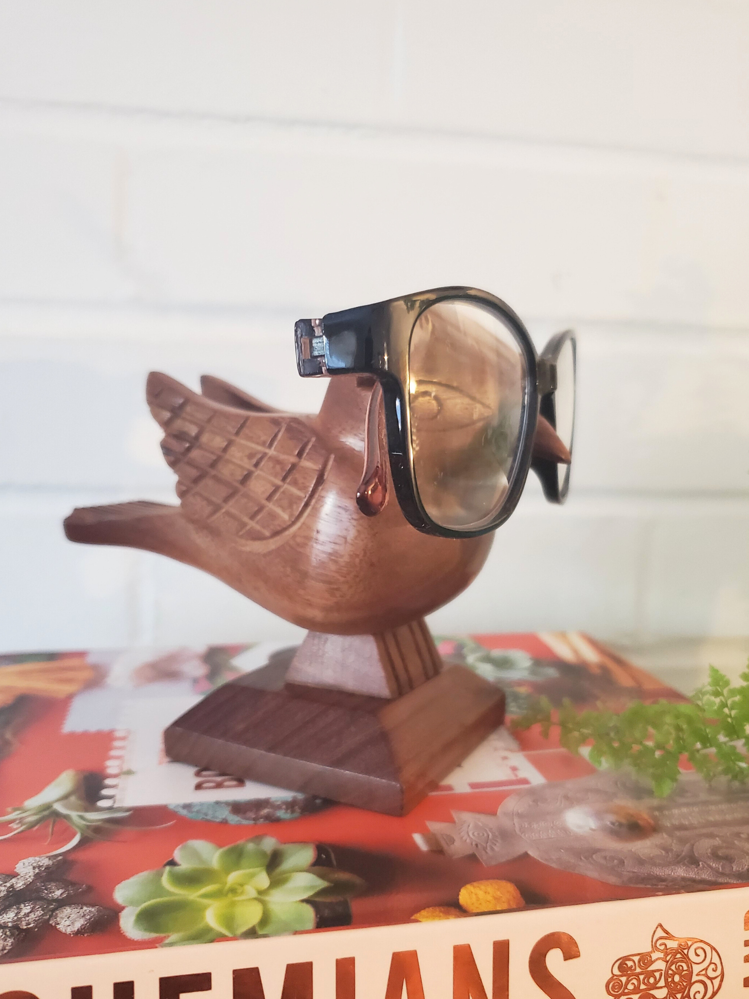 Sparrow Eyeglass Holder – Sojourns Fair Trade