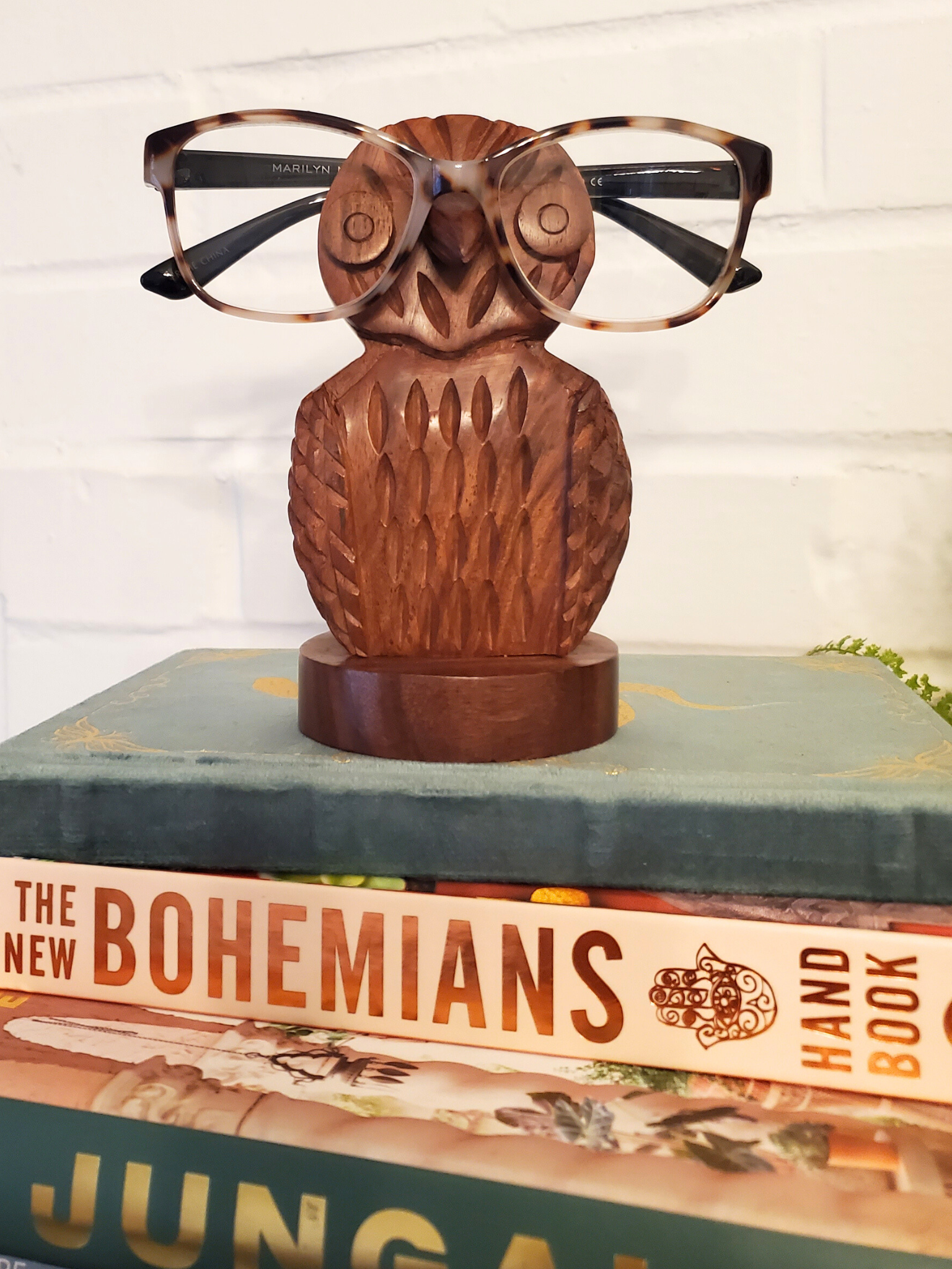 Book & Eyeglass Stands – Welljourn