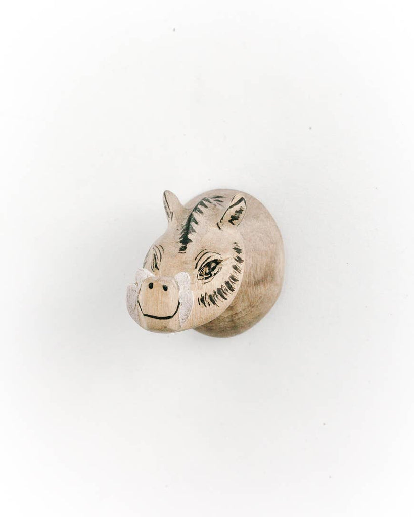 Hand-carved Warthog Magnet - Welljourn