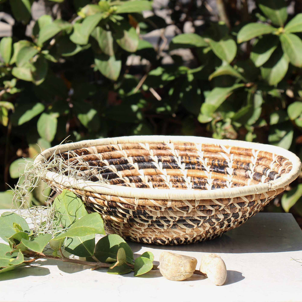 Woven Sisal Basket | Wheat Stalk Pattern | Artisan made in Kenya - Welljourn