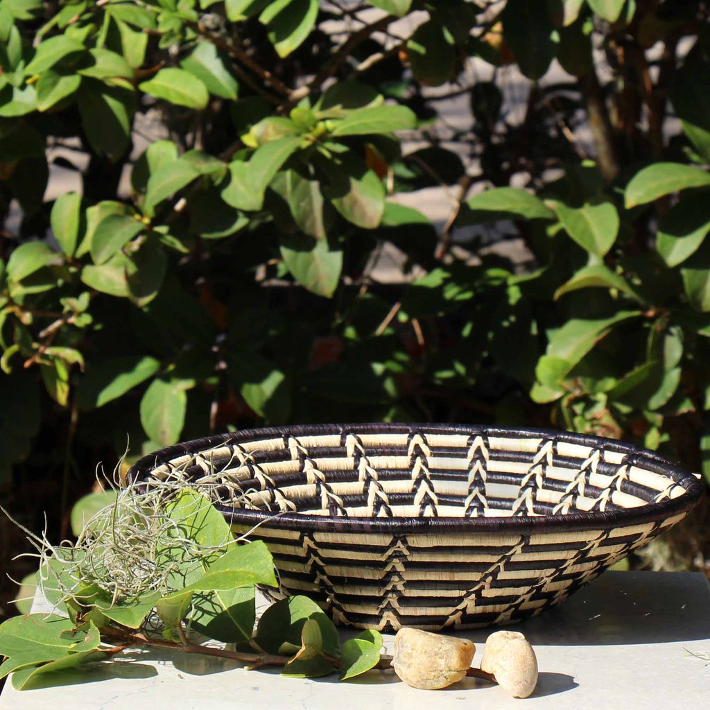 Woven Sisal Basket | Black & White Pattern | Artisan made in Kenya - Welljourn