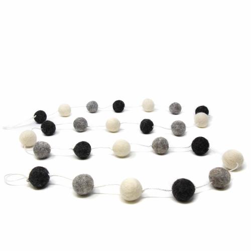 White/Black/Gray |  Hand Felted Garland - Welljourn