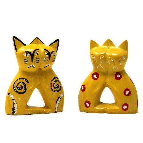 Handcrafted 4-inch Soapstone Love Cats Sculpture in Yellow - Smolart - Welljourn