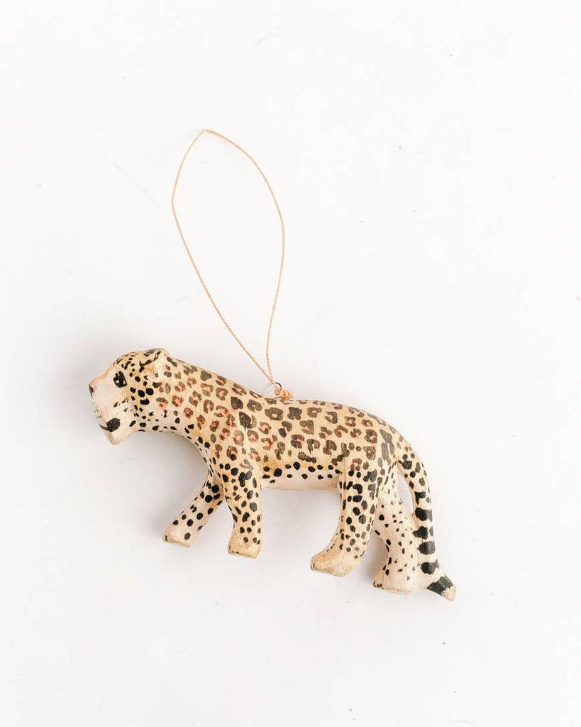 Hand-carved Leopard Ornament - Welljourn