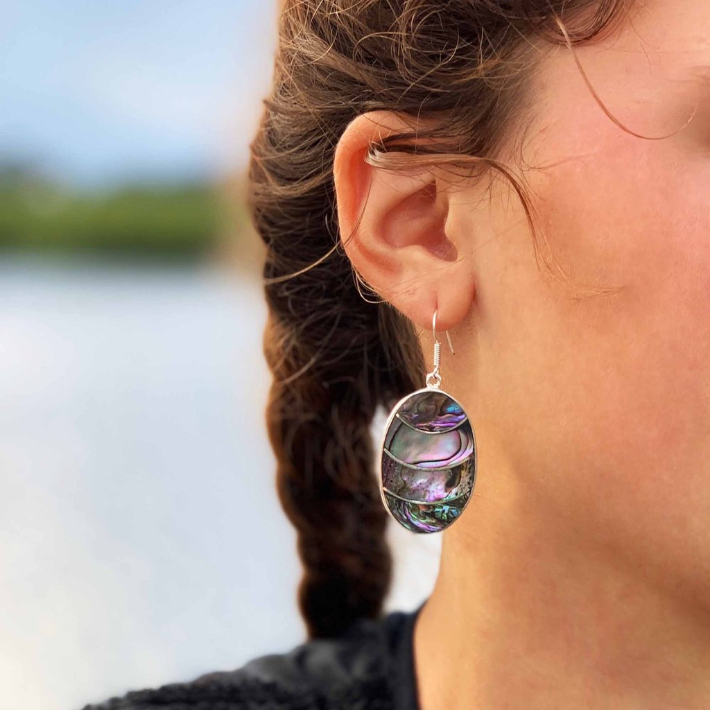 Oval earrings with Abalone Shell Inlay - Welljourn