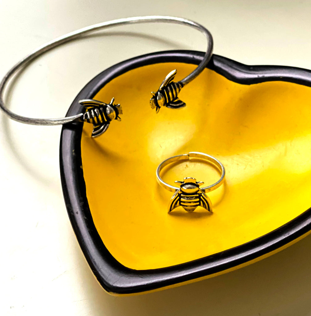 Honeybee Cuff Bracelet - Welljourn