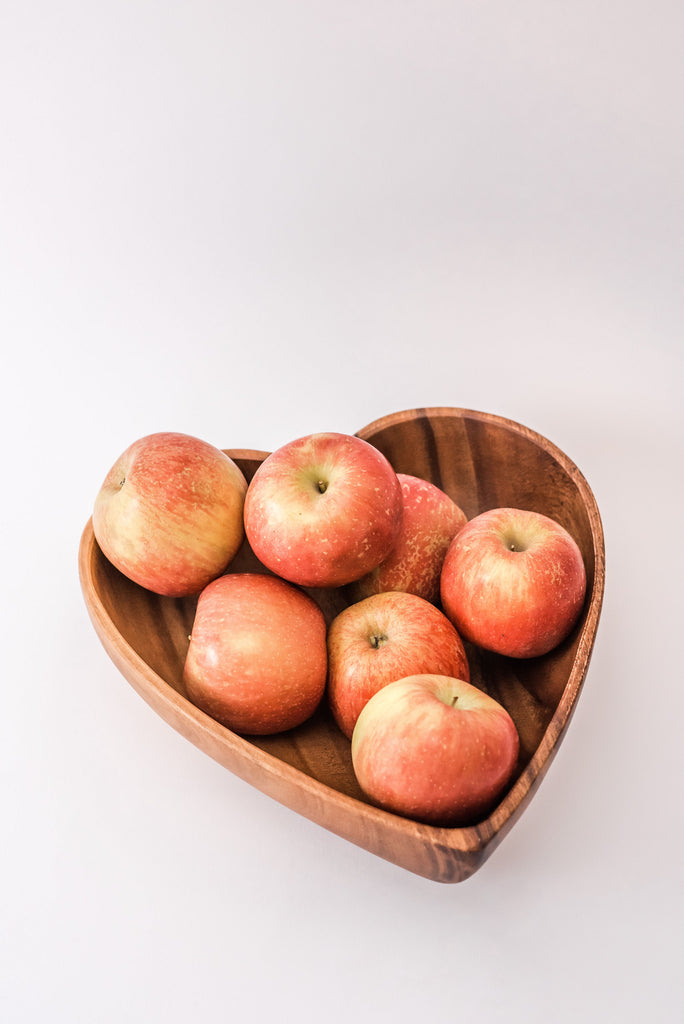 Acacia Wood Heart Bowls (3 Size Options) - Welljourn